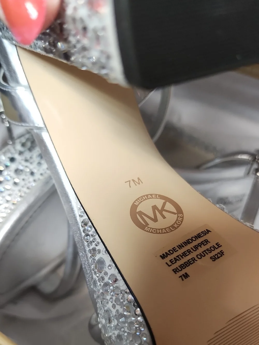 Michael Kors nib michael